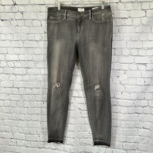 Jessica Simpson Kiss Me Super Skinny Gray Charcoal Denim Jeans Distressed sz 31